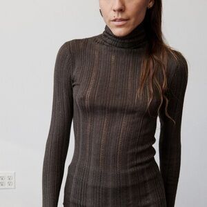 Misha & Puff Fluted Lace Turtle Neck Bark Size Small